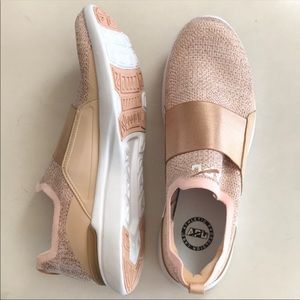 APL Techbloom Bliss M Rose Dust / Nude Dust 10.5